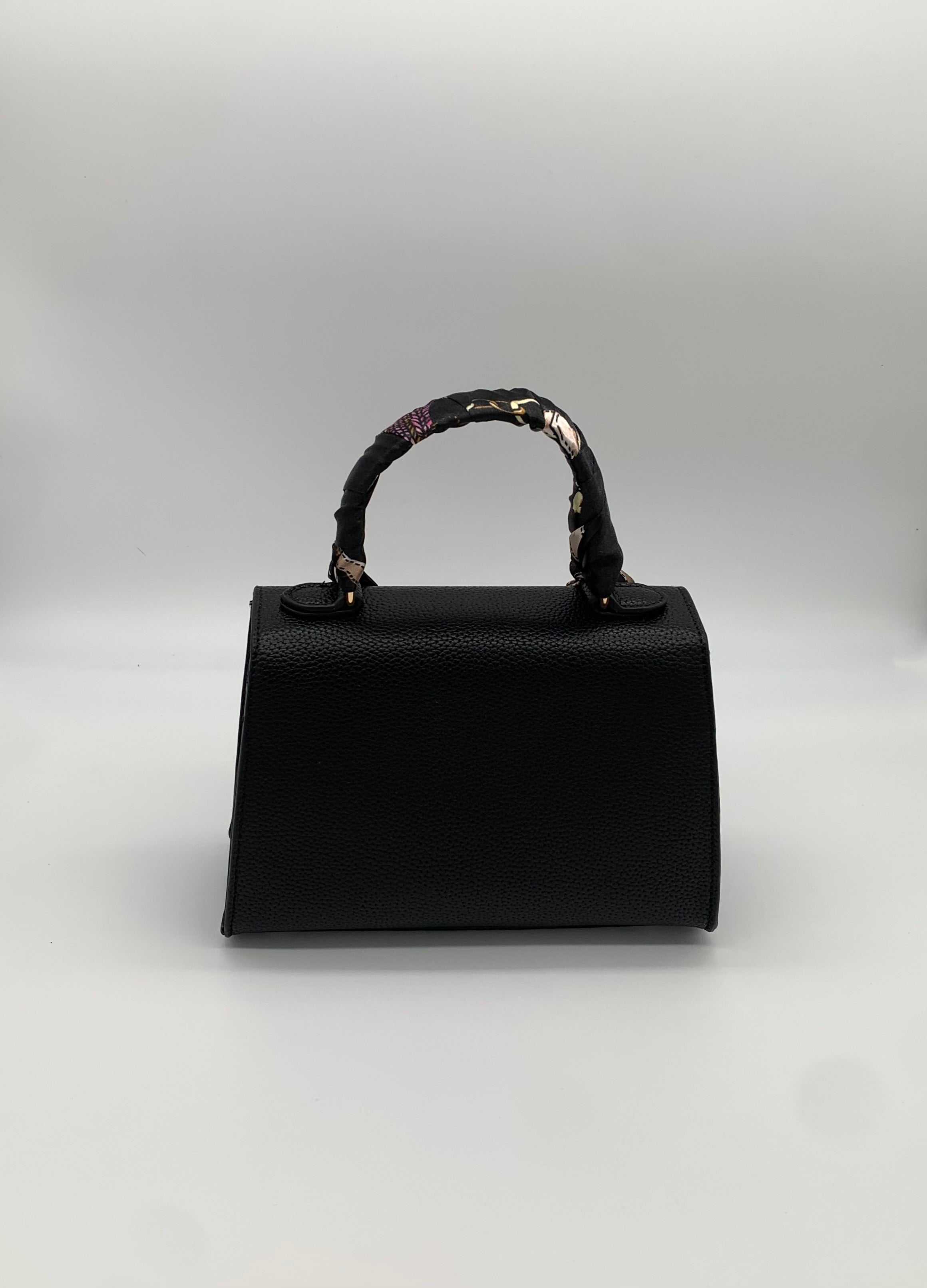 Bolso con cinta