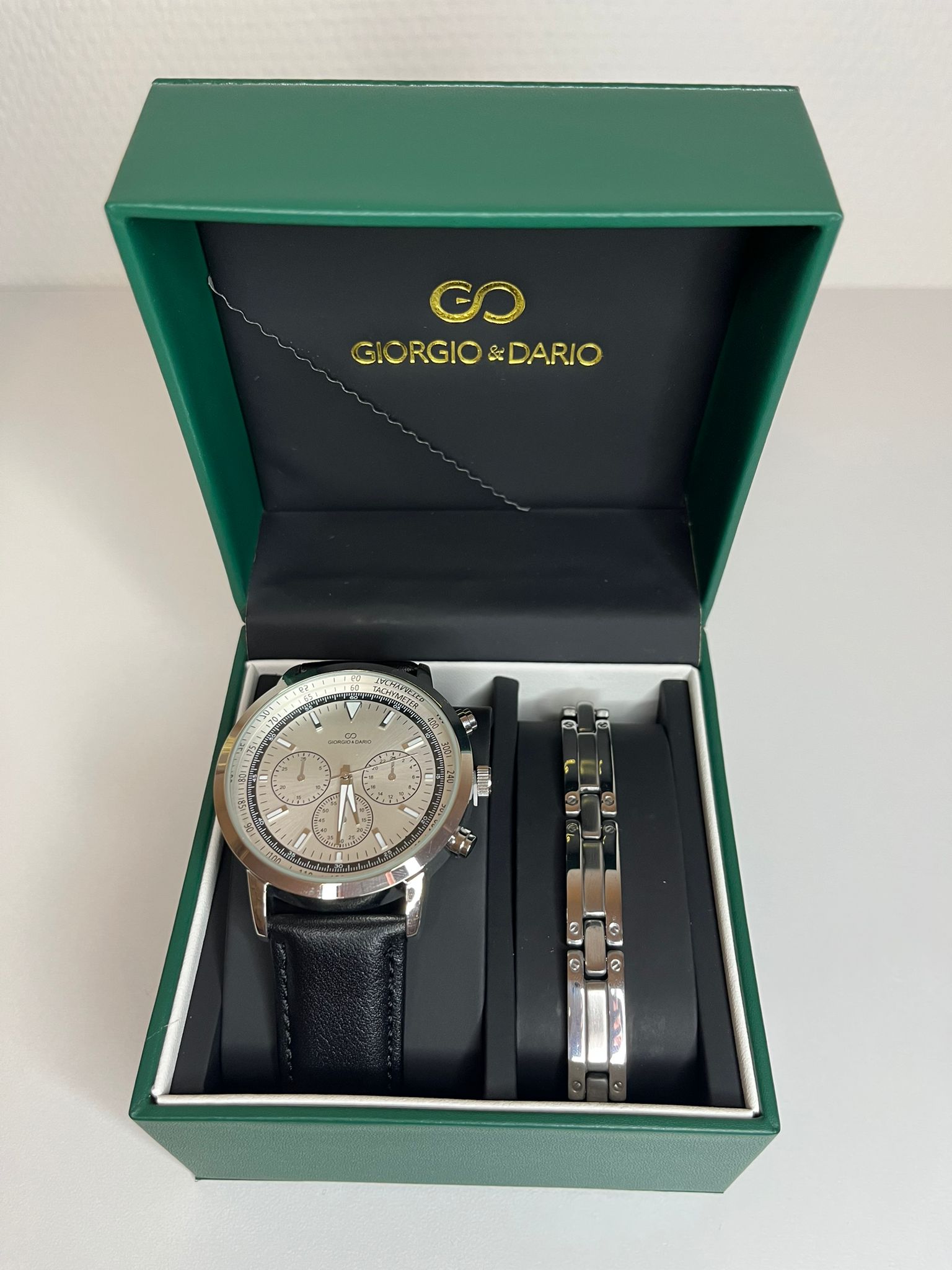 Caja de reloj para hombre con cadena de plata