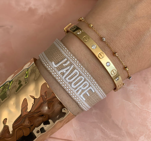 Me encanta la pulsera de tela