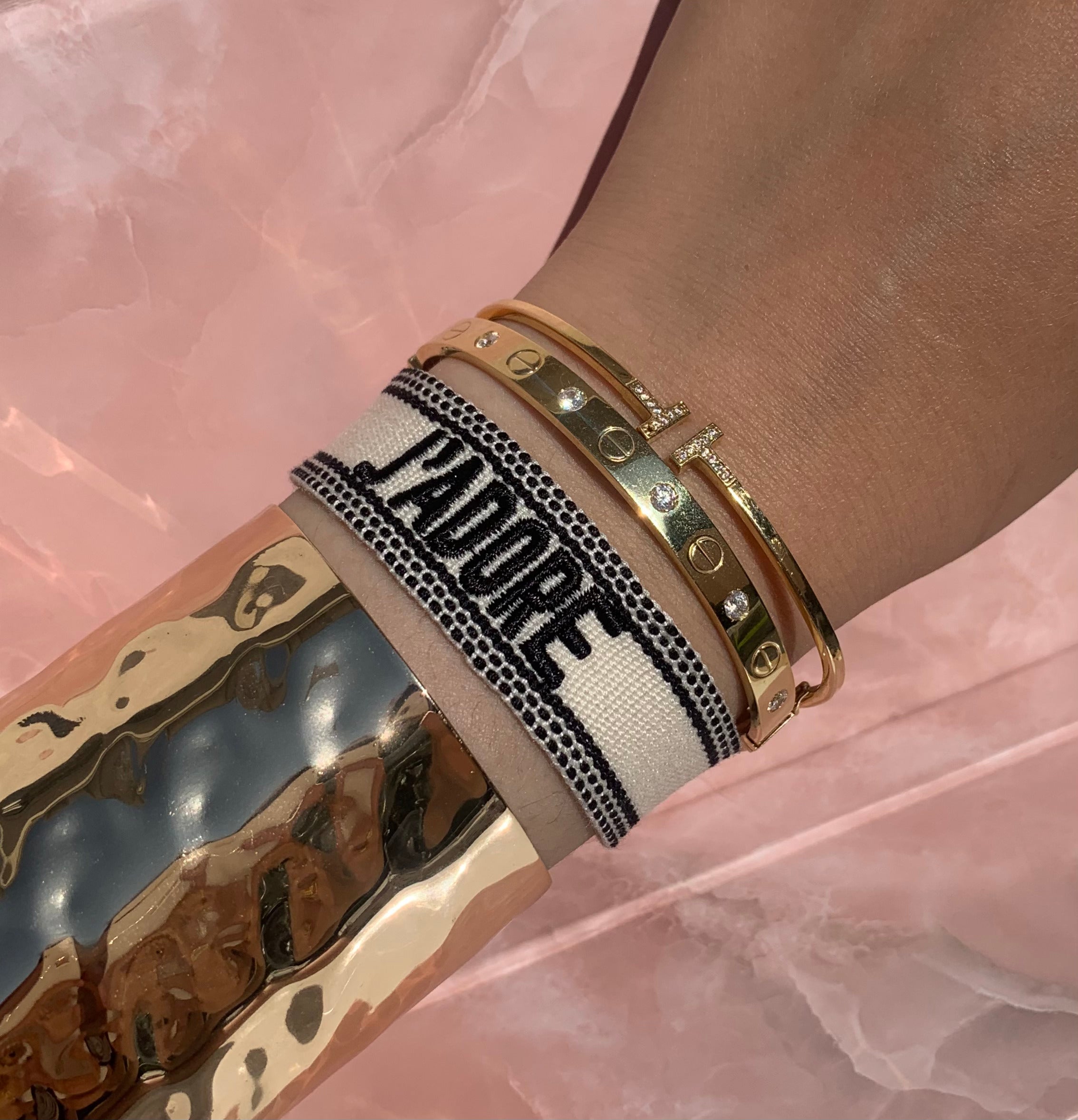 Me encanta la pulsera de tela