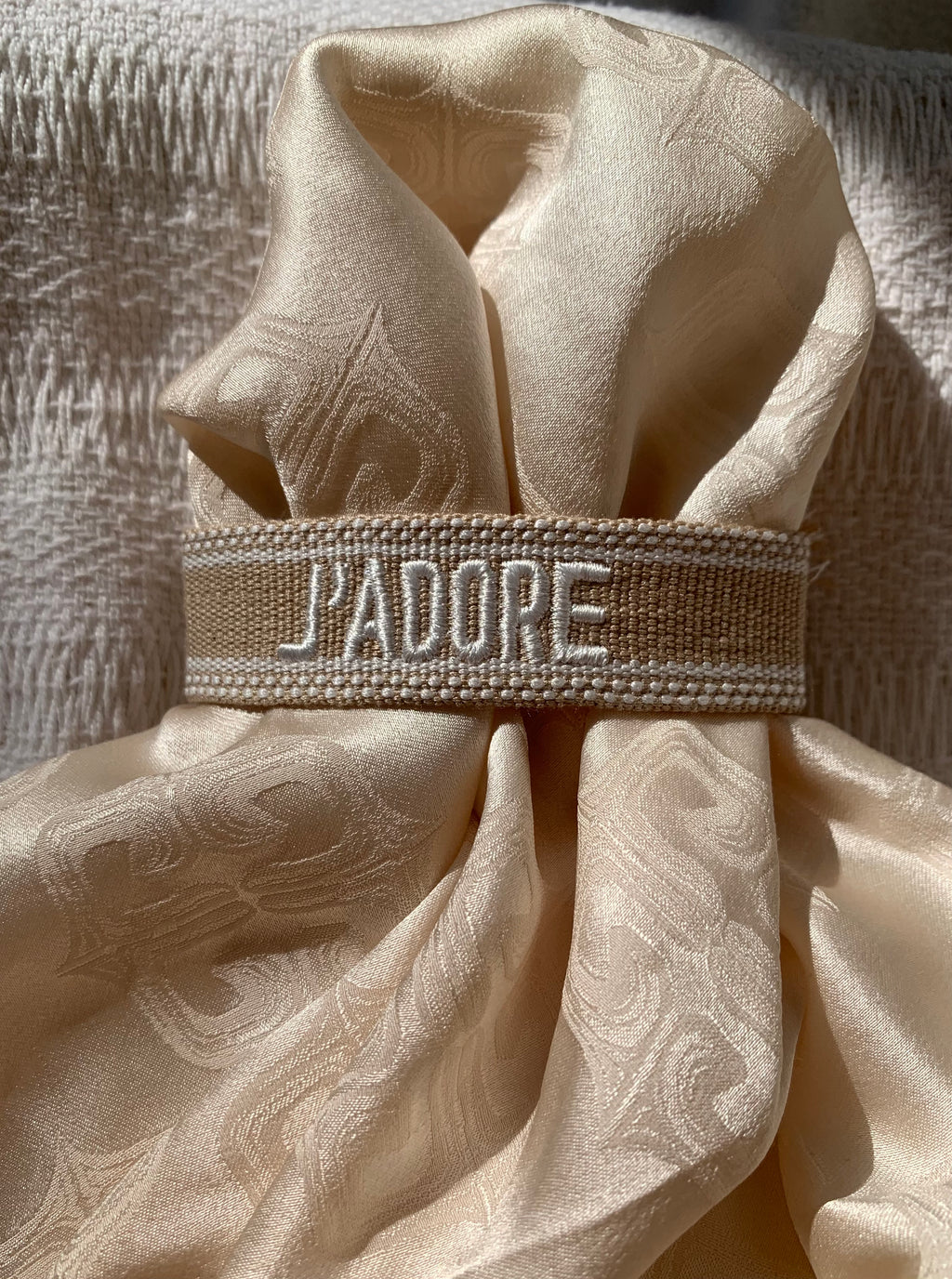 Me encanta la pulsera de tela